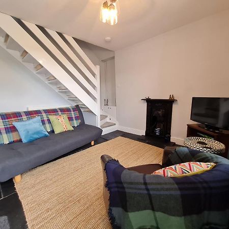 Picturesque 2 Bedroom Miners Cottage Near Bike Park Wales & Brecon Beacons Merthyr Tydfil Bagian luar foto